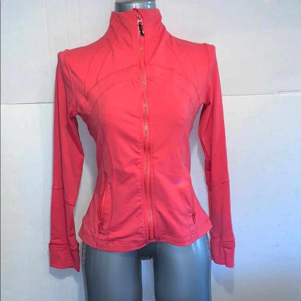 Lululemon define jacket. - Picture 3 of 12